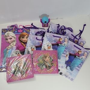 Frozen Bundle of Gift Bags, Napkins, Night Light